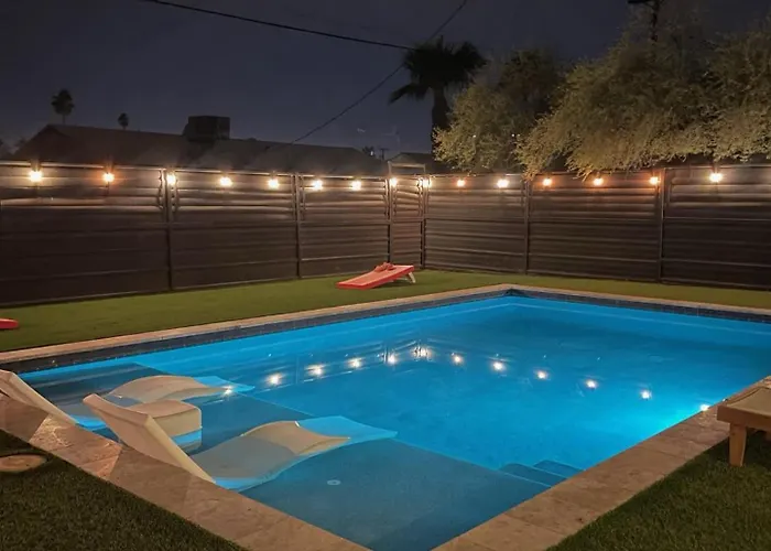 Tulum Themed Gem With Pool Fire Pit Holiday home *